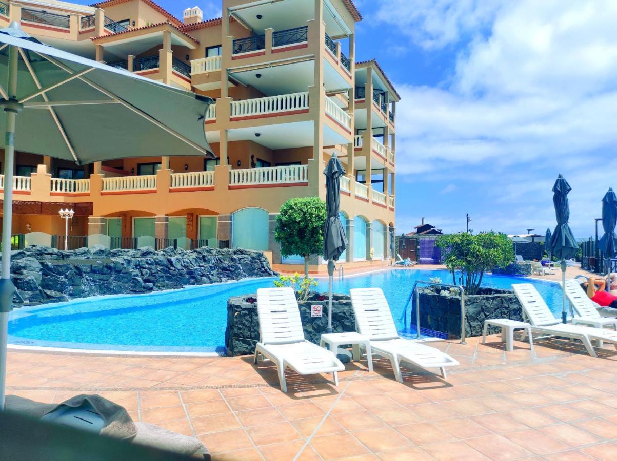 El Nautico Suites, The Beachfront Paradise San Miguel de Abona Exteriör bild